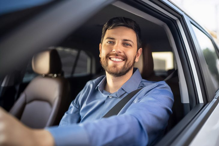 Dubai Traffic Management: How a Professional Chauffeur Reduces Commute Stress